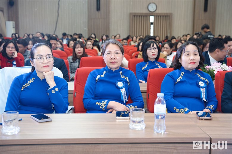 Lễ ra mắt Mạng lưới Cựu người học Đại học Công nghiệp Hà Nội: Dấu mốc chiến lược trên hành trình 127 năm phụng sự đất nước