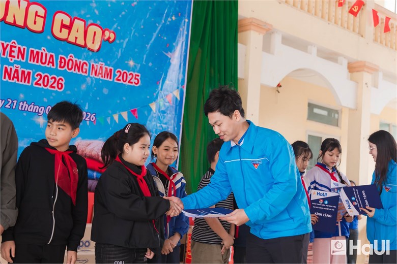 Hành trình “Đông ấm vùng cao”: Tuổi trẻ viết nên câu chuyện tử tế nơi vùng cao Tân Mai