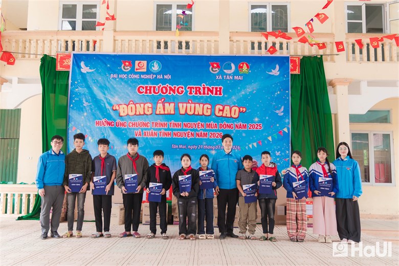 Hành trình “Đông ấm vùng cao”: Tuổi trẻ viết nên câu chuyện tử tế nơi vùng cao Tân Mai
