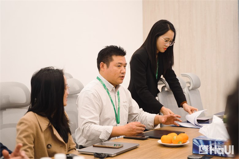 Đại học Công nghiệp Hà Nội và Biel Crystal ký kết thỏa thuận hợp tác đào tạo và tuyển dụng nguồn nhân lực chất lượng cao