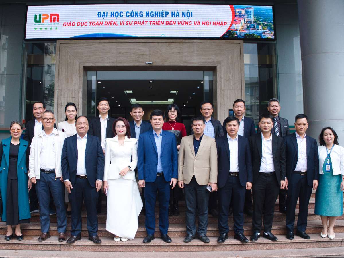 Lễ công bố thành lập Mạng lưới cựu người học Đại học Công nghiệp Hà Nội và ra mắt Ban Điều hành lâm thời Mạng lưới